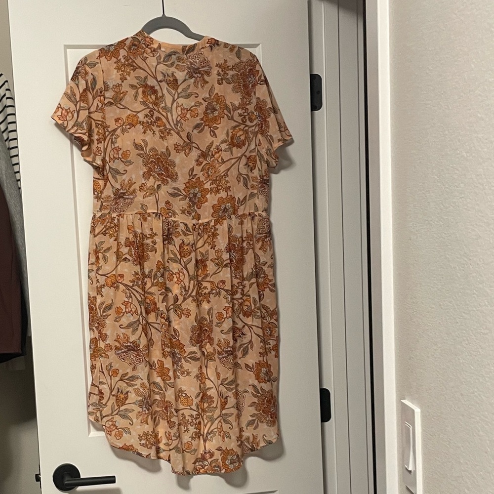 Torrid Size 0 Hi-Lo Top